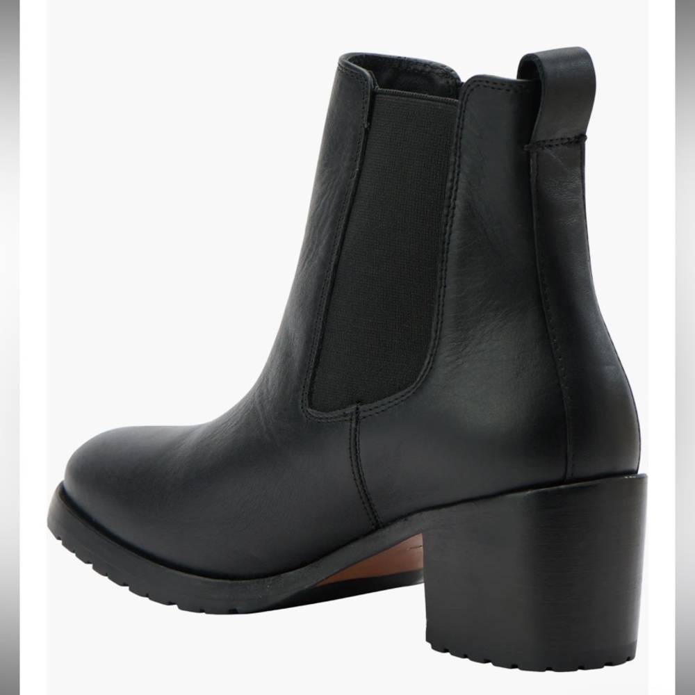 NISOLO Chelsea Boot - worn 2x only!!